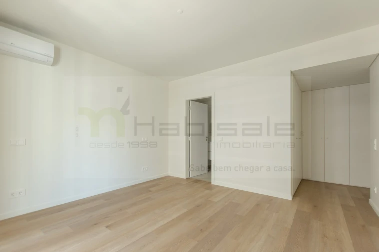Apartamento T3 para Venda em Algés, Linda-A-Velha e Cruz Quebrada-Dafundo Foto 22