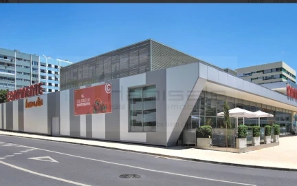 Apartamento T3 para Venda em Oeiras e São Julião da Barra, Paço de Arcos e Caxias