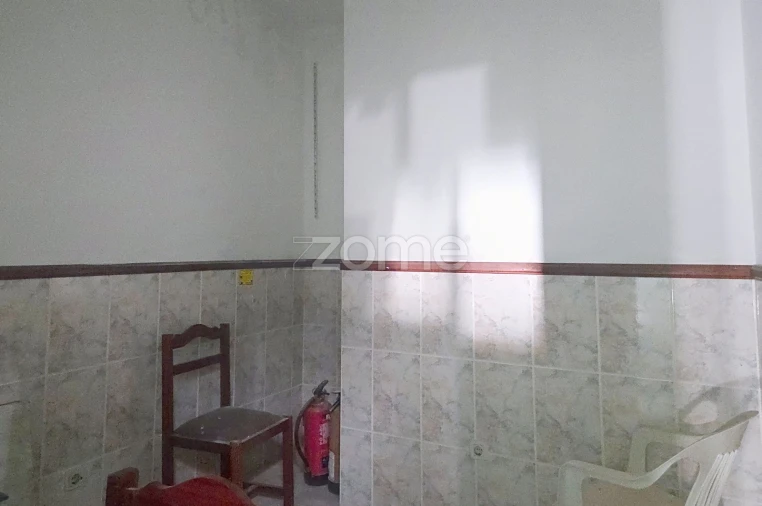 Terreno Comércio / Armazém para Arrendamento em Abrunheira, Verride e Vila Nova da Barca Foto 13