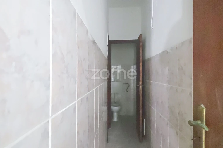 Terreno Comércio / Armazém para Arrendamento em Abrunheira, Verride e Vila Nova da Barca Foto 14