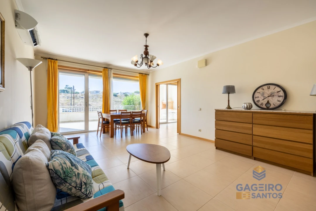 Apartamento T3 para Venda em São Martinho do Porto Foto 4