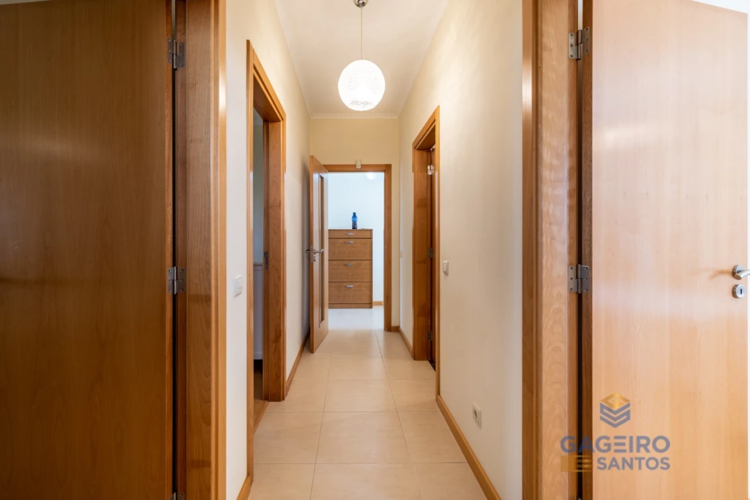 Apartamento T3 para Venda em São Martinho do Porto Foto 14