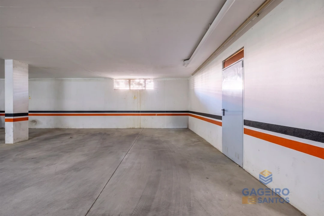 Apartamento T3 para Venda em São Martinho do Porto Foto 26