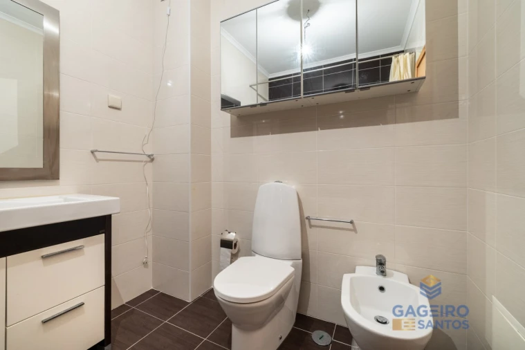 Apartamento T3 para Venda em São Martinho do Porto Foto 16