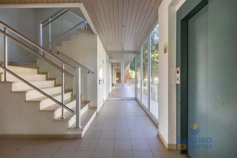 Apartamento T3 para Venda em São Martinho do Porto Foto 27