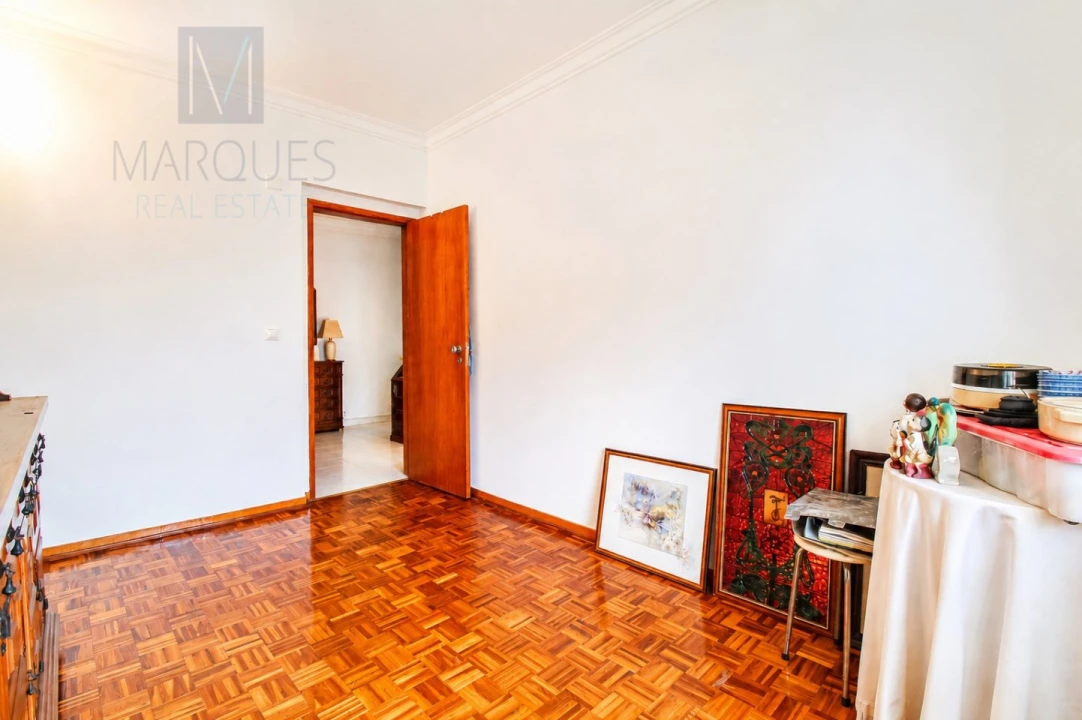 Apartamento T3 para Venda em Laranjeiro e Feijó Foto 9