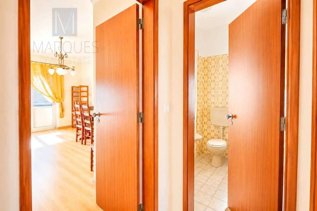 Apartamento T3 para Venda em Laranjeiro e Feijó Foto 21