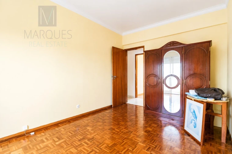 Apartamento T3 para Venda em Laranjeiro e Feijó Foto 17