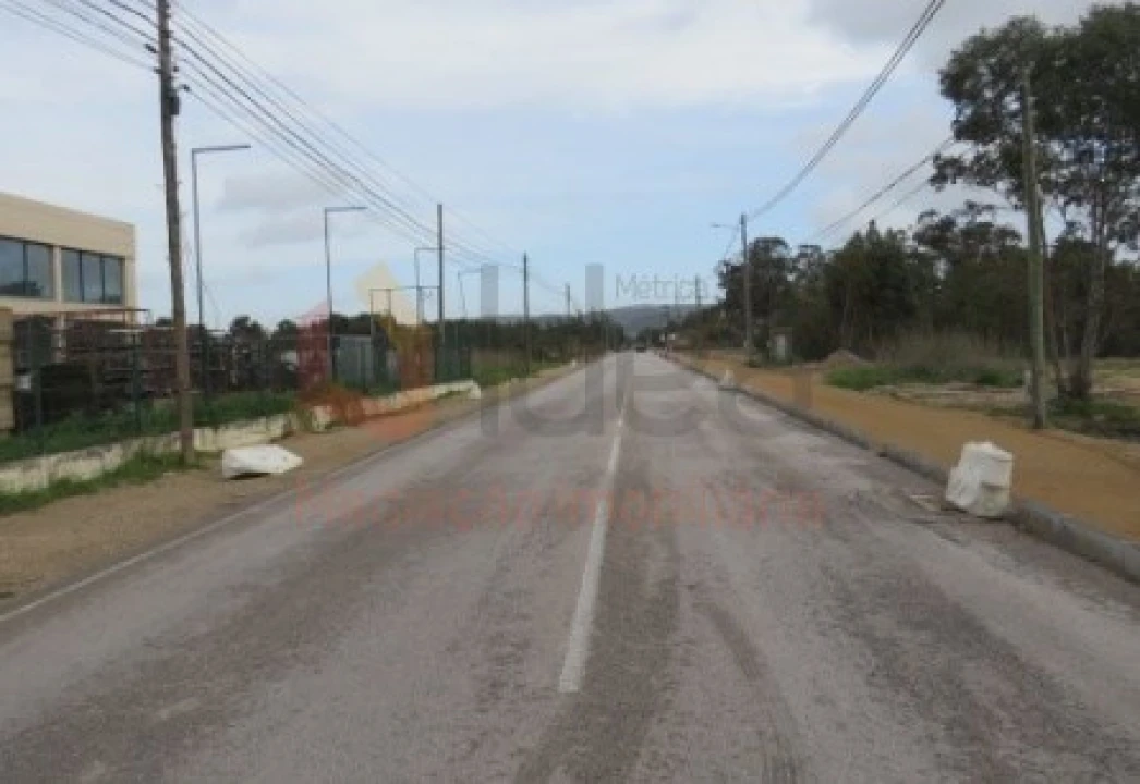 Armazém para Venda em Quinta do Anjo Foto 4