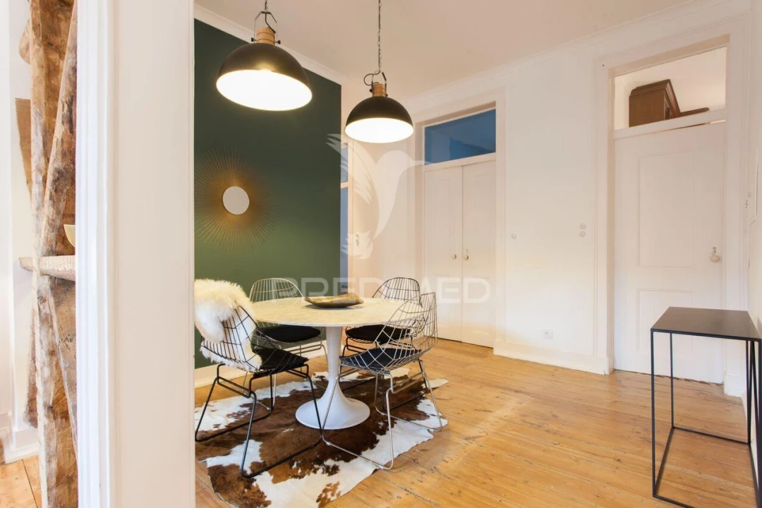 Apartamento T2 para Venda em Misericórdia Foto 10