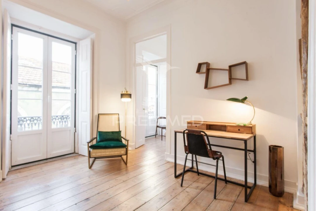 Apartamento T2 para Venda em Misericórdia Foto 6