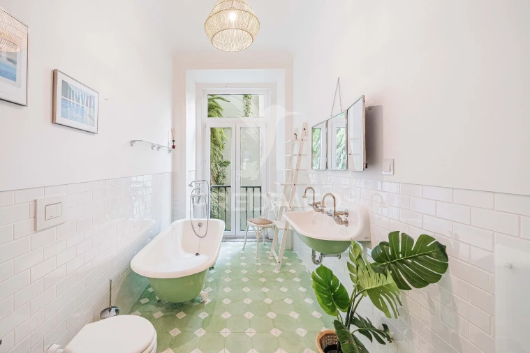 Apartamento T2 para Venda em Misericórdia Foto 24