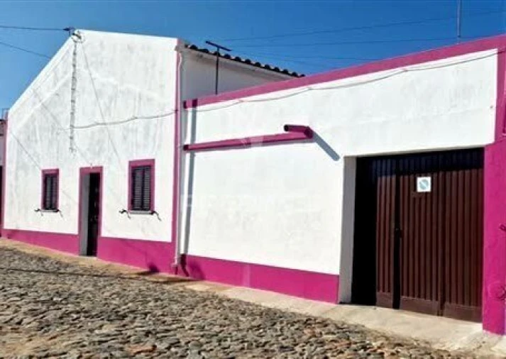 Moradia T2 para Venda em Torrão Foto 4