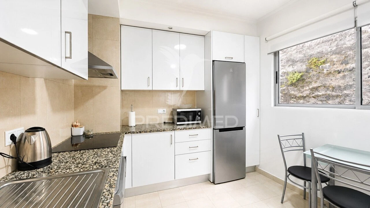 Apartamento T2 para Venda em Funchal (São Pedro) Foto 9