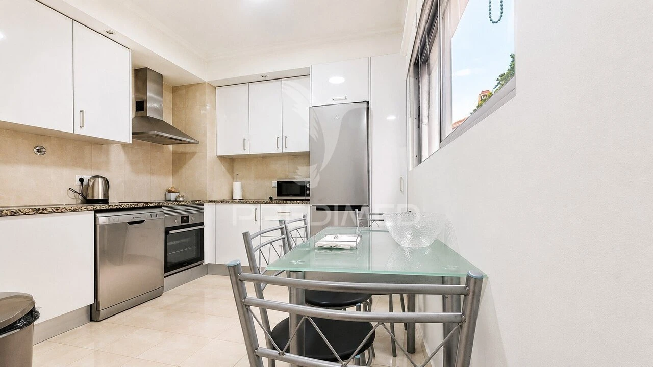 Apartamento T2 para Venda em Funchal (São Pedro) Foto 8