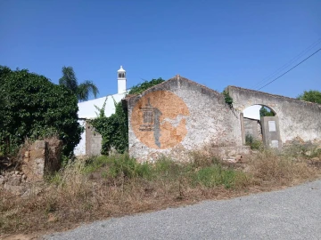 Moradia T0 para Venda em Moncarapacho e Fuseta