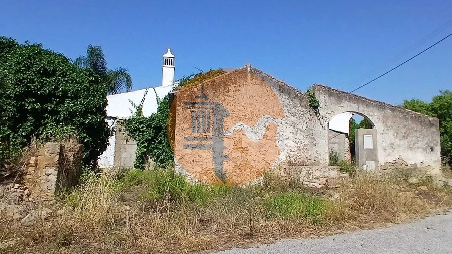 Moradia T2 para Venda em Moncarapacho e Fuseta
