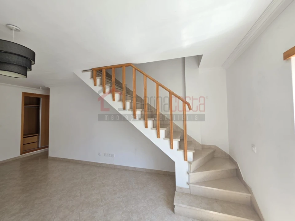 Apartamento T1 para Venda em Atouguia da Baleia Foto 4
