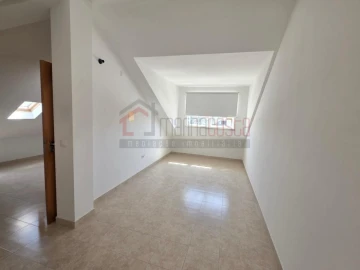 Apartamento T1 para Venda em Atouguia da Baleia
