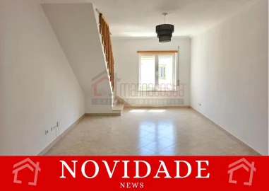 Apartamento T1 para Venda em Atouguia da Baleia