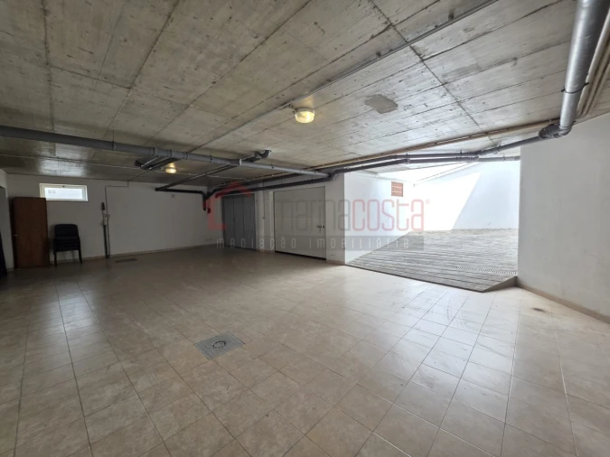 Apartamento T1 para Venda em Atouguia da Baleia Foto 16