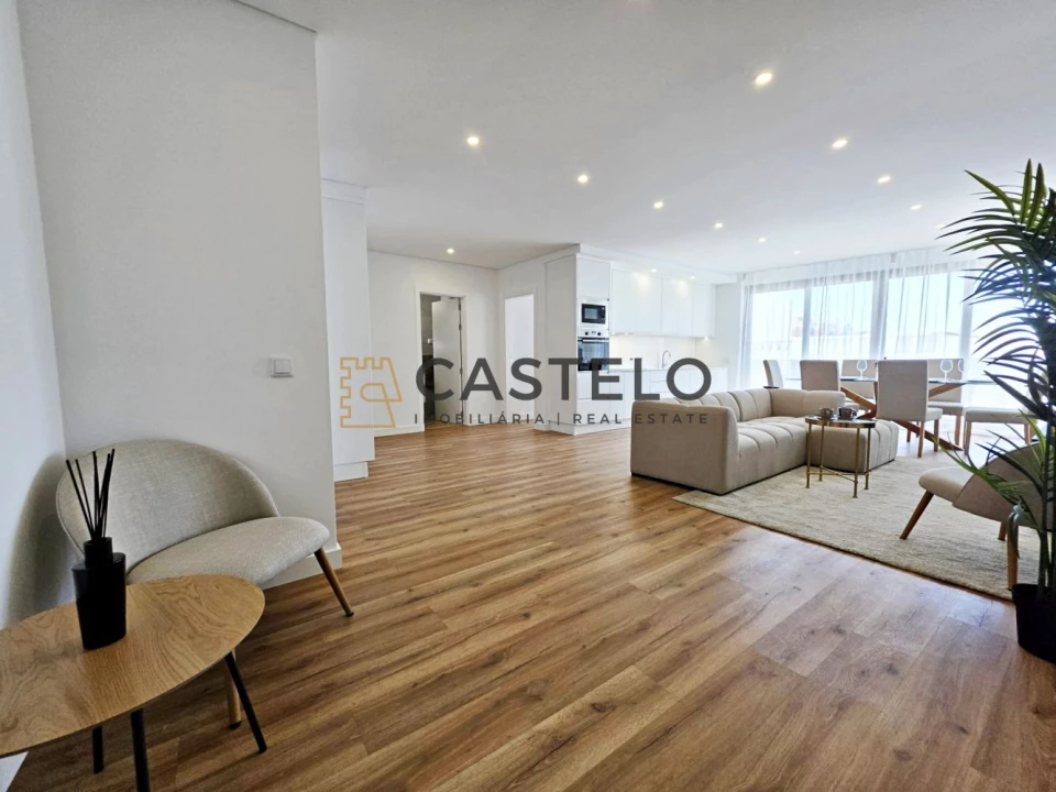 Apartamento T2 para Venda em Pechão Foto 7