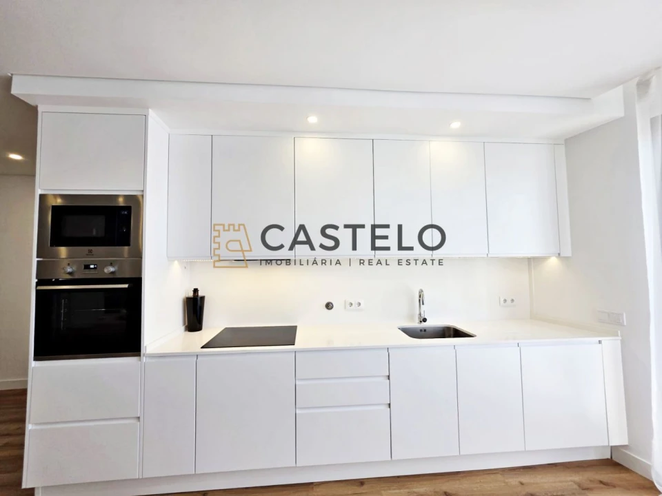 Apartamento T2 para Venda em Pechão Foto 13