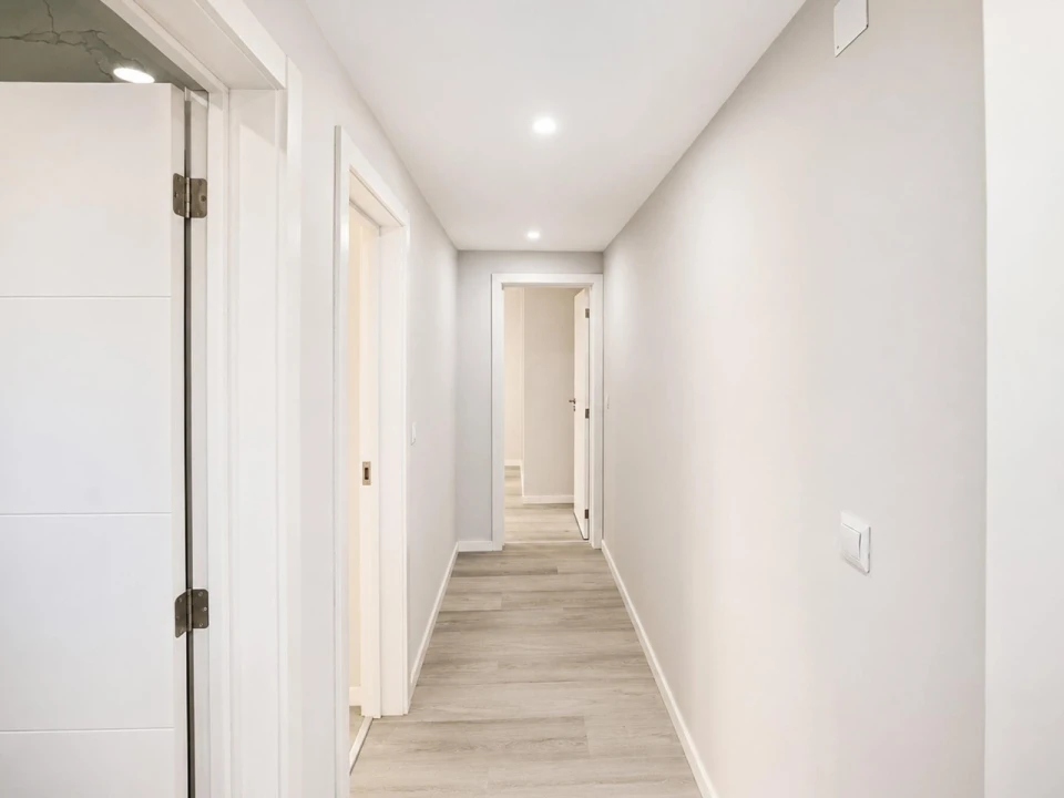 Apartamento T2 para Venda em Corroios Foto 7