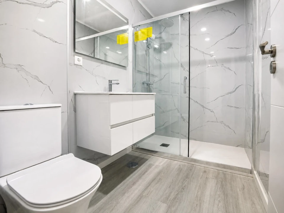 Apartamento T2 para Venda em Corroios Foto 8