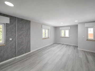 Apartamento T2 para Venda em Corroios