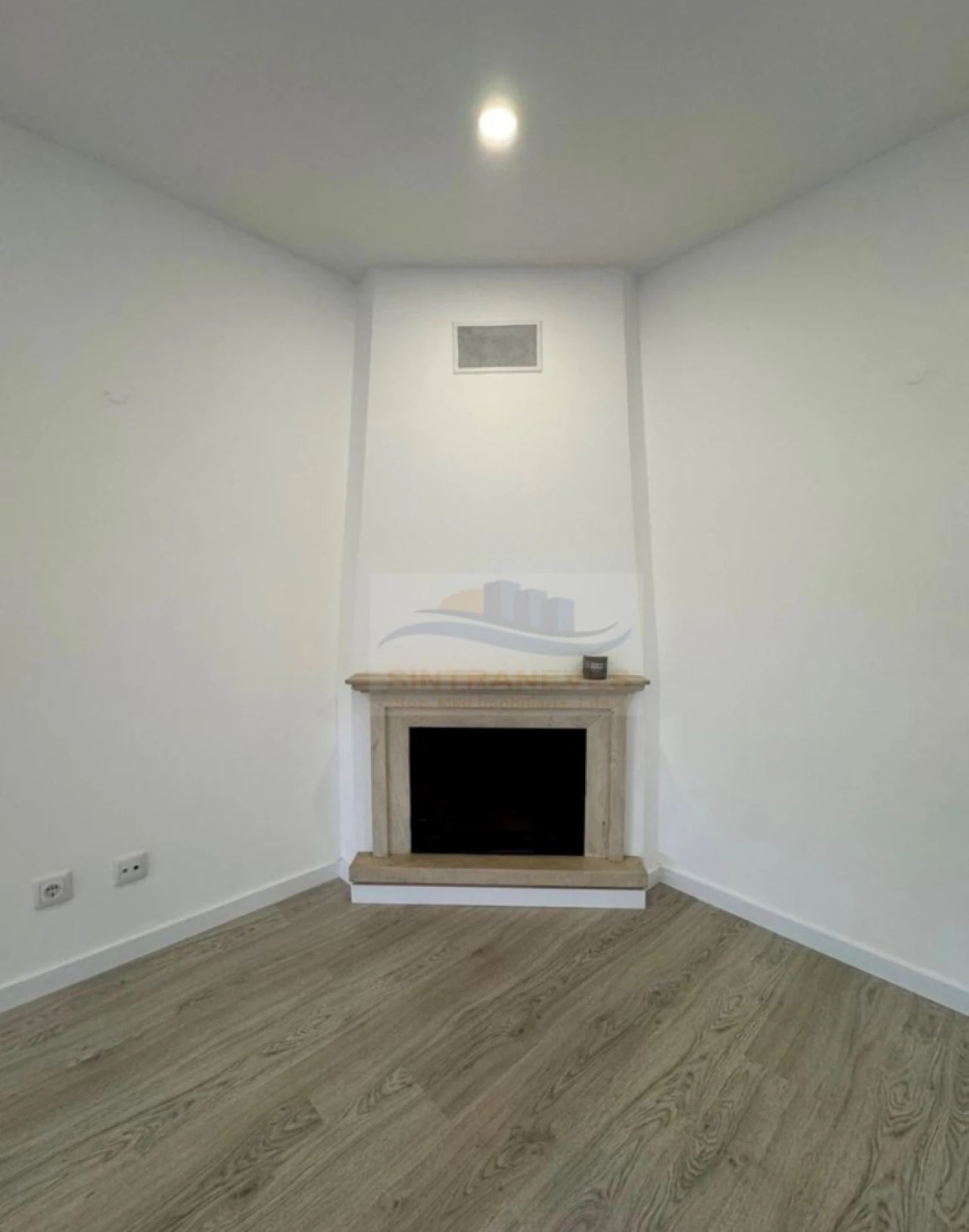 Apartamento T2 para Venda em Algueirão-Mem Martins Foto 8