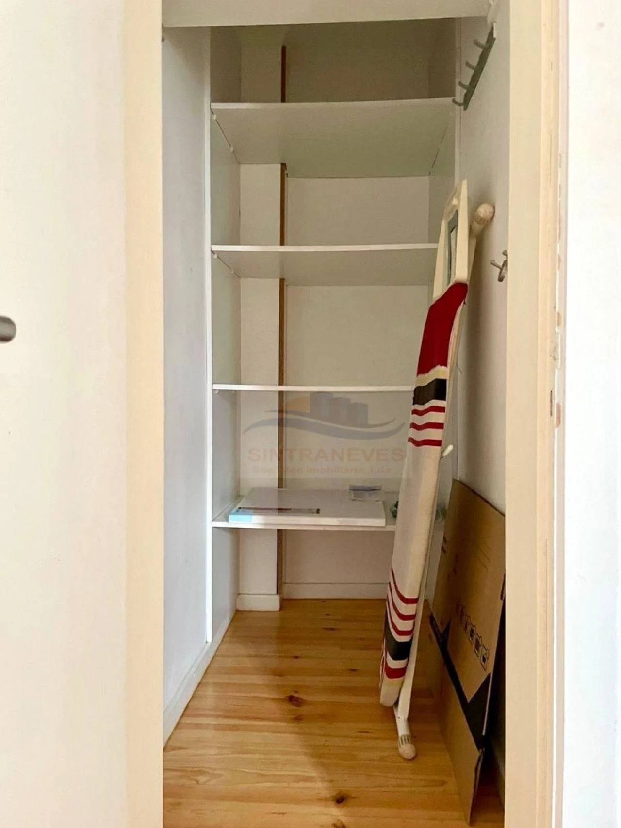 Apartamento T2 para Venda em Penha de França Foto 13