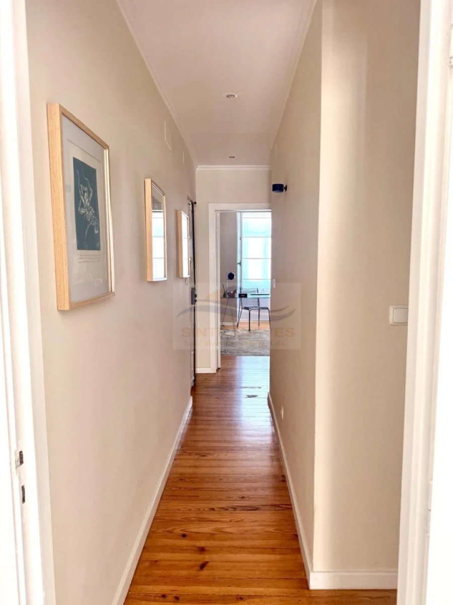 Apartamento T2 para Venda em Penha de França Foto 4