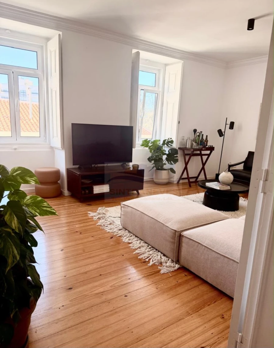 Apartamento T2 para Venda em Penha de França Foto 8