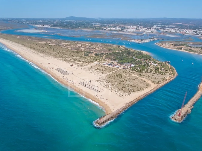 Moradia T3 para Venda em Tavira (Santa Maria e Santiago) Foto 26