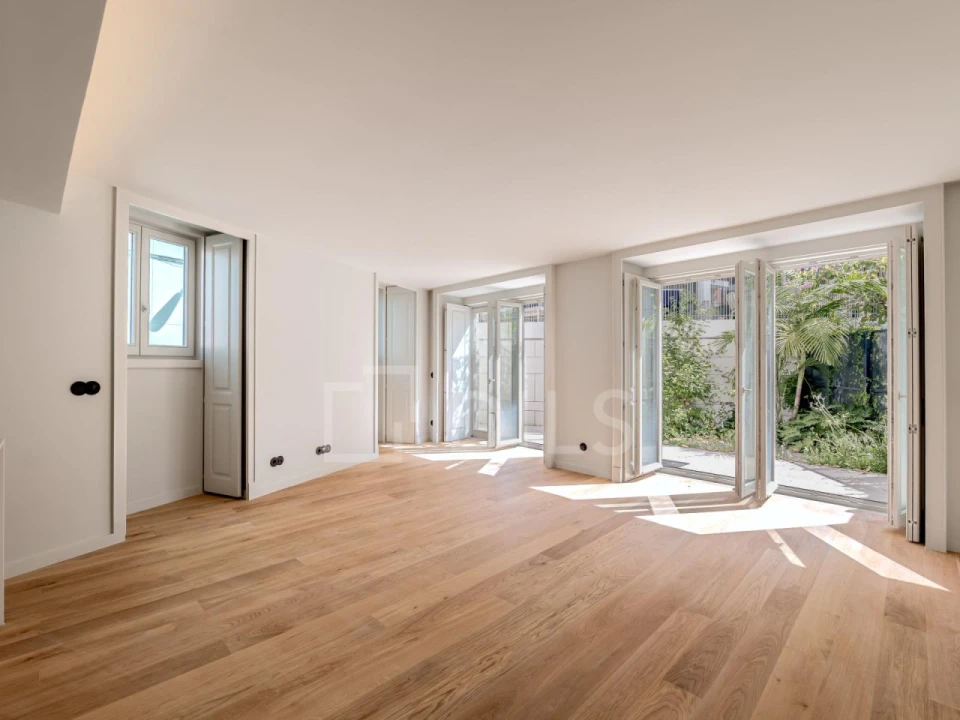 Apartamento T2 para Venda em Campo de Ourique Foto 2