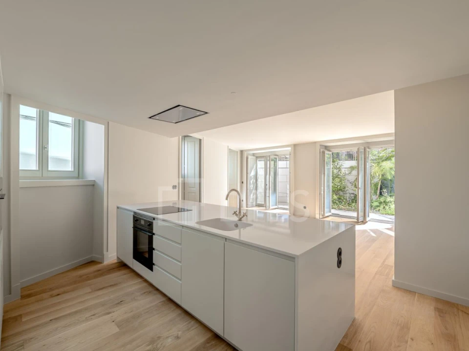 Apartamento T2 para Venda em Campo de Ourique Foto 9