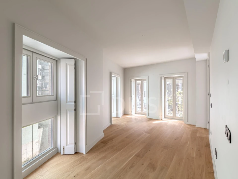Apartamento T2 para Venda em Campo de Ourique Foto 14