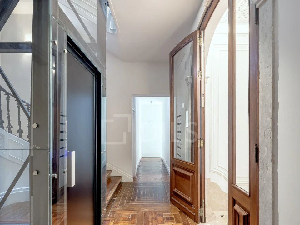 Apartamento T4 para Venda em Alcantara Foto 14