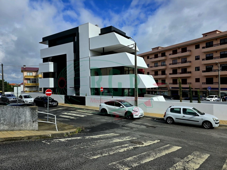 Apartamento T4 para Venda em Gondomar (São Cosme), Valbom e Jovim Foto 27