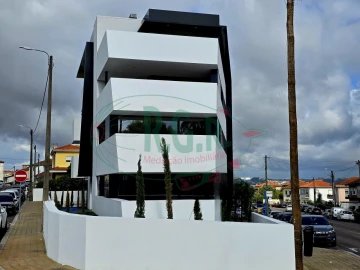 Apartamento T3 para Venda em Gondomar (São Cosme), Valbom e Jovim