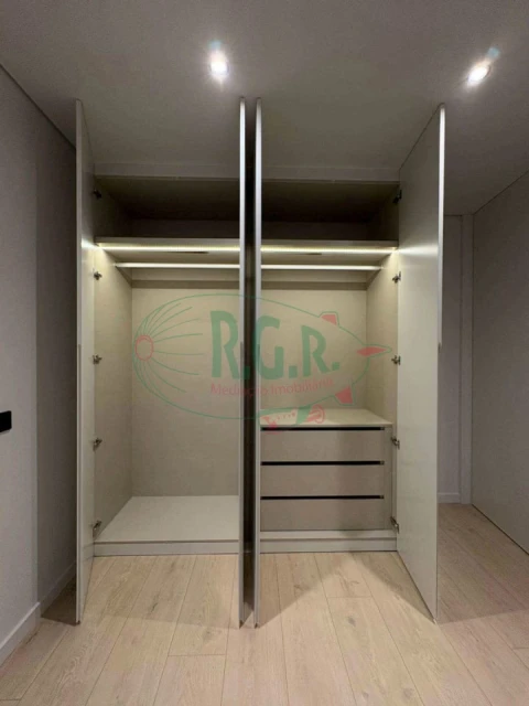 Apartamento T3 para Venda em Gondomar (São Cosme), Valbom e Jovim