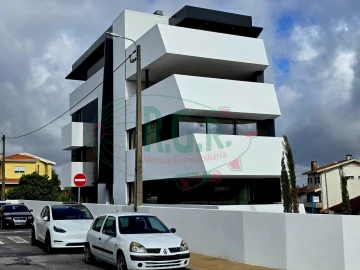 Apartamento T3 para Venda em Gondomar (São Cosme), Valbom e Jovim