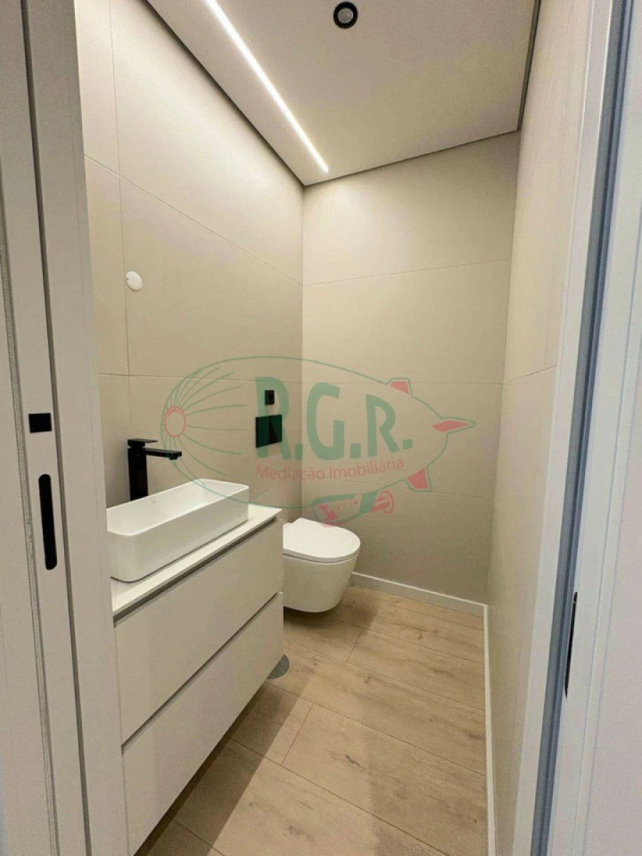 Apartamento T3 para Venda em Gondomar (São Cosme), Valbom e Jovim Foto 14