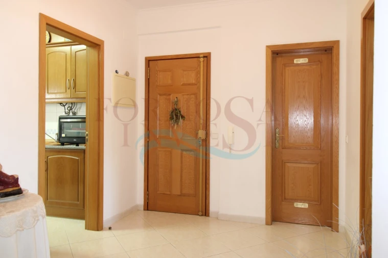 Apartamento T2 para Venda em Moncarapacho e Fuseta Foto 4