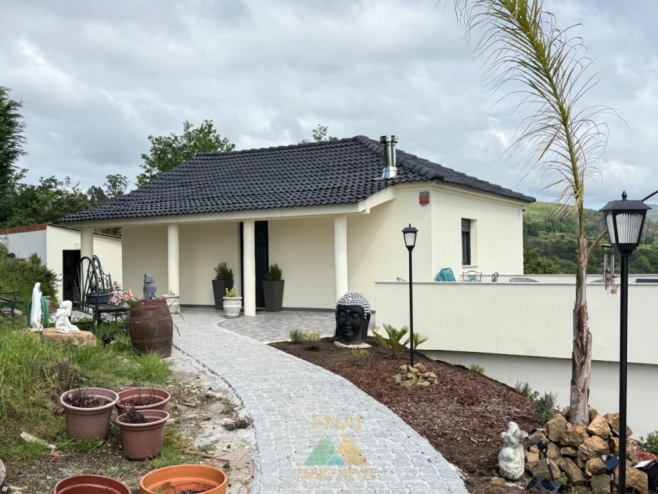 Moradia T2 para Venda em Sabadim Foto 4
