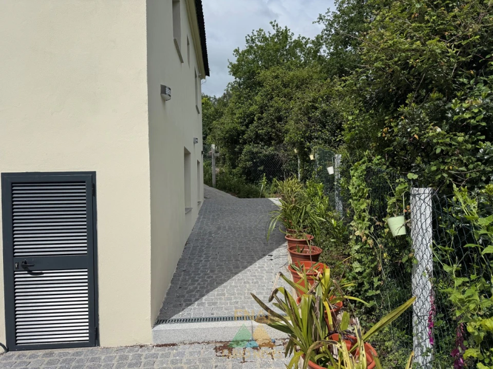 Moradia T2 para Venda em Sabadim Foto 12