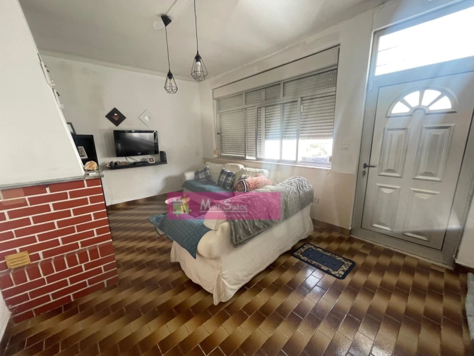 Moradia T2 para Venda em Nossa Sra de Fatima Foto 1