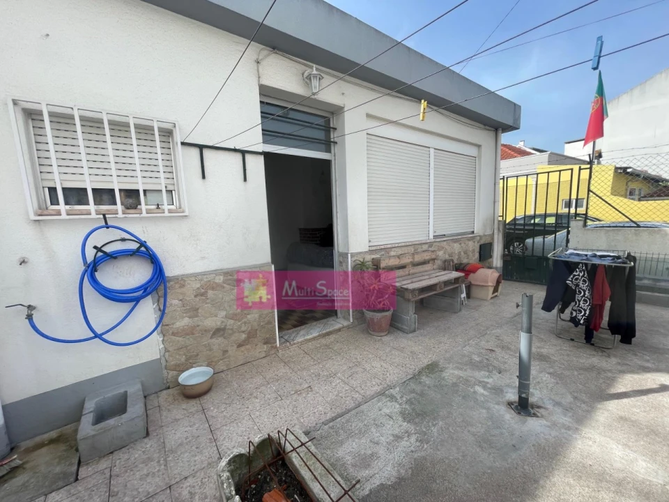 Moradia T2 para Venda em Nossa Sra de Fatima Foto 18