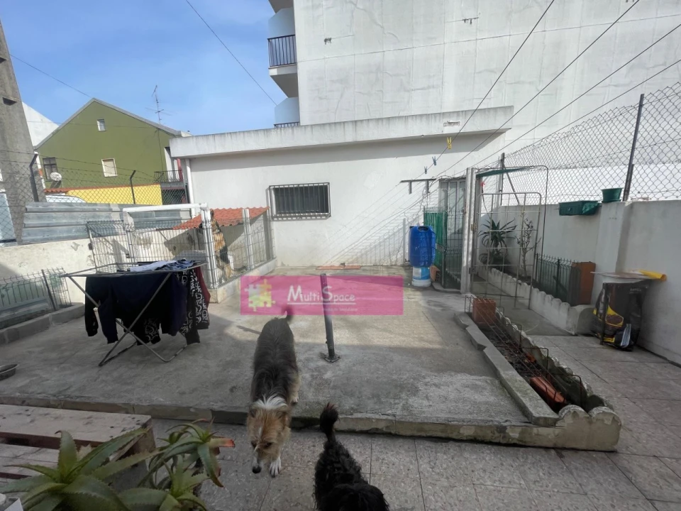 Moradia T2 para Venda em Nossa Sra de Fatima Foto 19